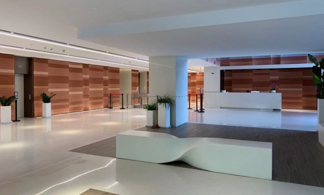 Interior of Xīn Mín Vanke Center’s modern office space
