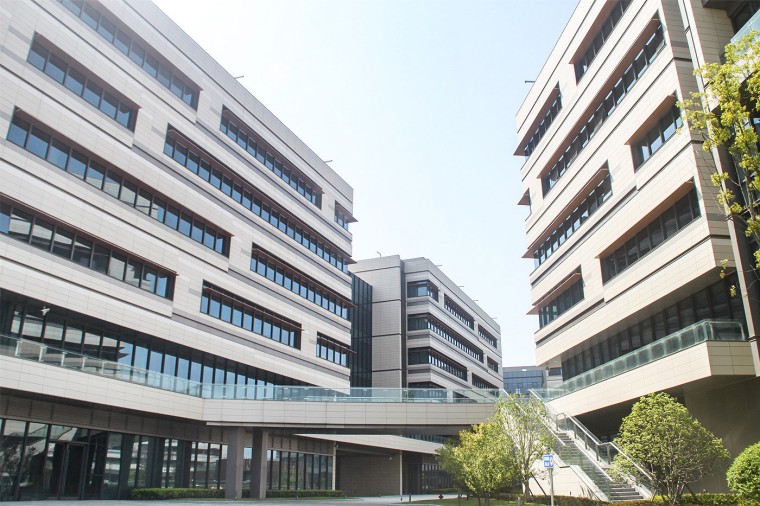 A Modern Take on Tripartite Design: Ufa's Civic Hub Balancing Gravitas and Accessibility